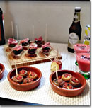 8���̃��j���[